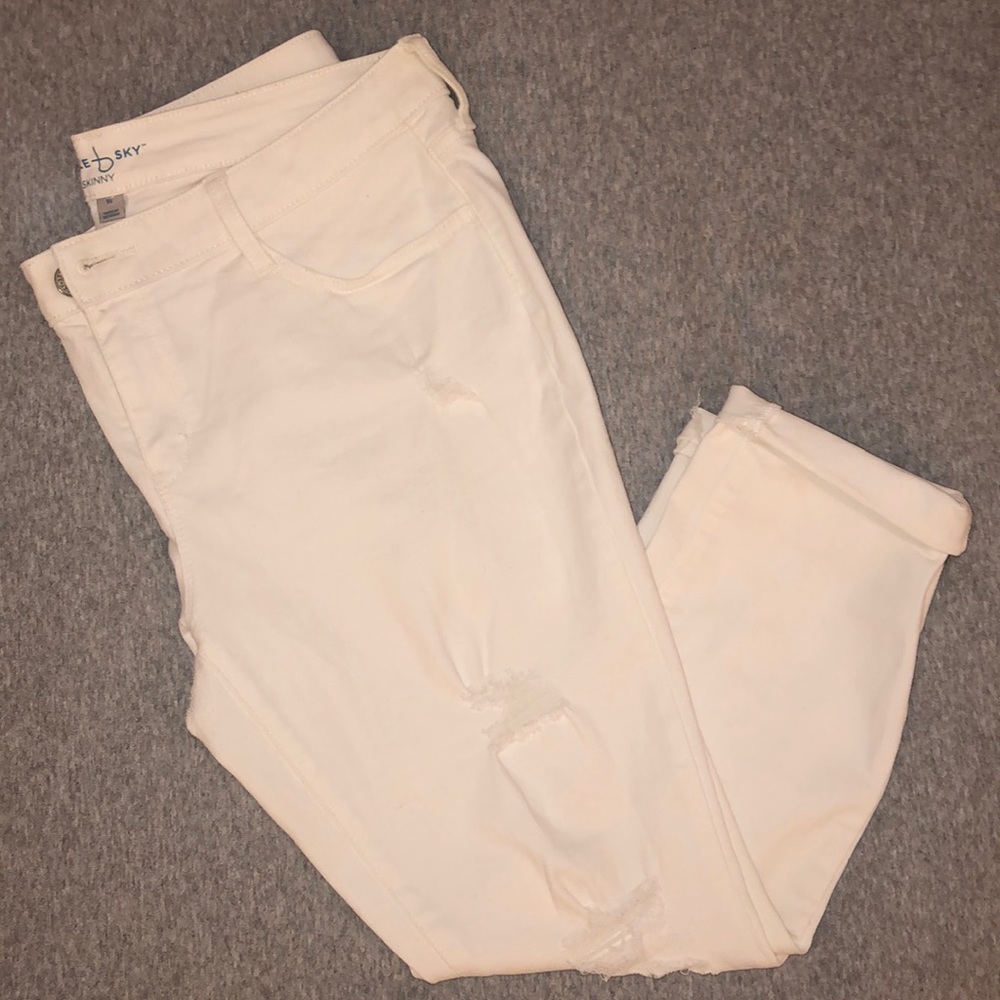 White cut jeans